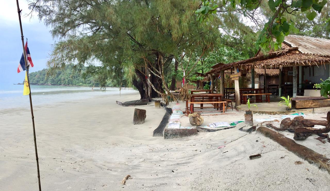 Ailay Hotel Koh Phayam Exterior photo